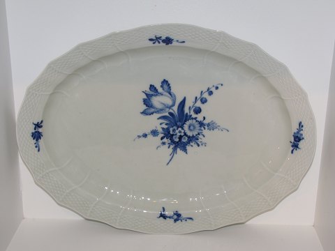 Blå Blomst Svejfet
Stort stegefad fra 1775-1808