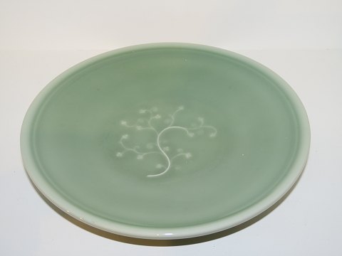 Royal Copenhagen Art Pottery
Round tray with green celadon glaze from 1936