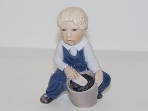 Rare Royal Copenhagen Figurine
Boy with bucket and spade