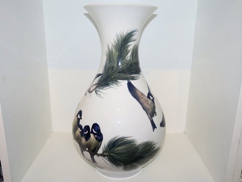 Bing & Grondahl, 
Large Art Nouveau vase with blue tits from 1902-1914