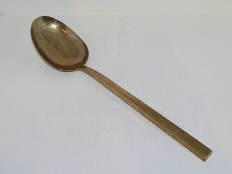 Scanline Bronze
Large serving spoon 26.2 cm.