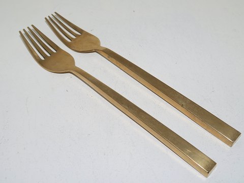 Scanline Bronze
Luncheon fork 17.0 cm.