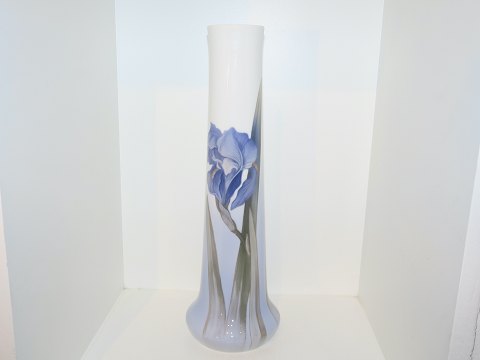 Royal Copenhagen
Rare, tall and slim vase from 1923-1928
