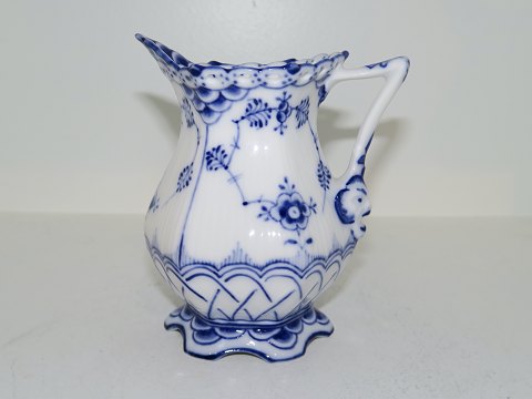 Blue Fluted Full Lace
Creamer