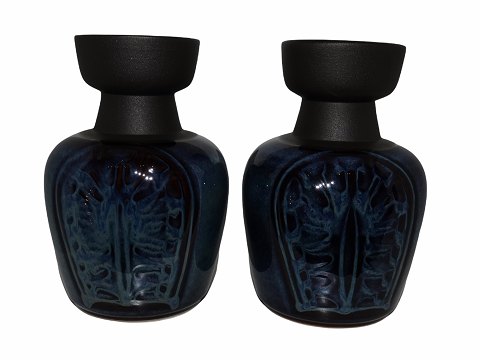 Soeholm art pottery
Dark blue vase