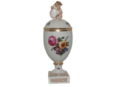 Full Sachian Flower
Lidded vase with figurine
