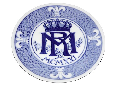 Royal Copenhagen Commemorative Plate from 1921
The wedding of Prinsesse Margrethe and Prince Rene of Bourbon Parma