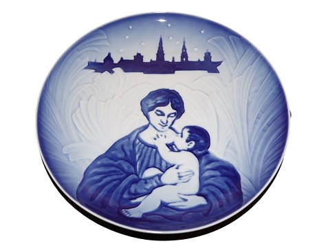 Royal Copenhagen and Bing & Grondahl Commemorative plate from 1987
The union of the two porcelain factories