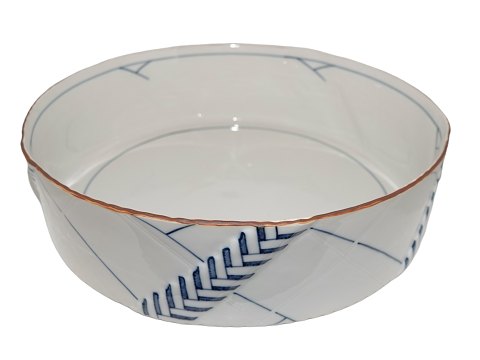 Royal Copenhagen
Large Floreana bowl