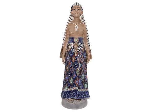 Very Large Dahl Jensen Oriental Figurine
Egyptian woman