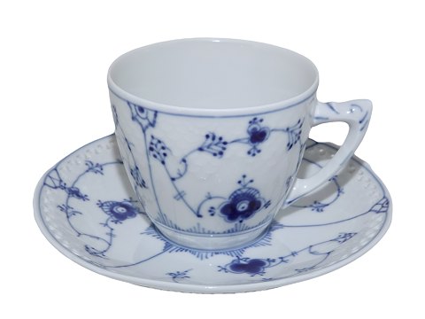 Blue Tradition
Coffee cup with lace border
