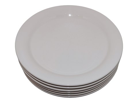 Ursula
Large round dinner plate 27 cm.