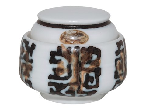 Royal Copenhagen art pottery
Small lidded bowl