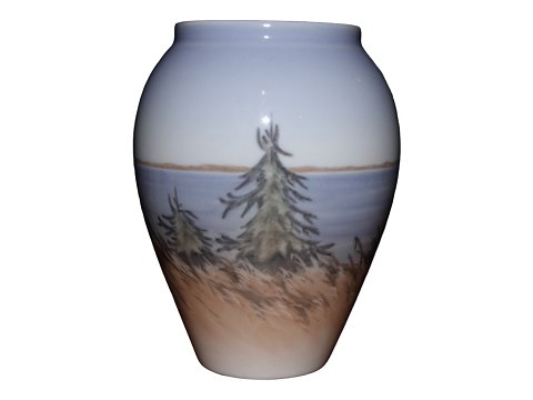 Royal Copenhagen
Mindre vase med landskab