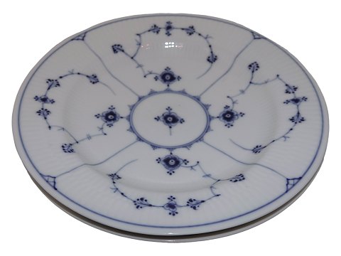 Blue Fluted Plain
Dinner plate 25.4 cm. from before 1894