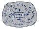 Blue Fluted Plain
Small tray for bread from 1898-1923