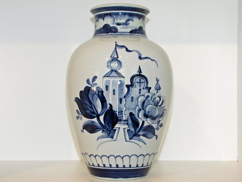 Tranquebar
Stor og sjælden vase