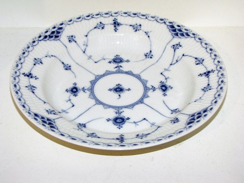 Blue Fluted Half Lace
Soup plate 25 cm. #570