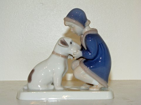 Bing & Grondahl figurine
Girl with dog