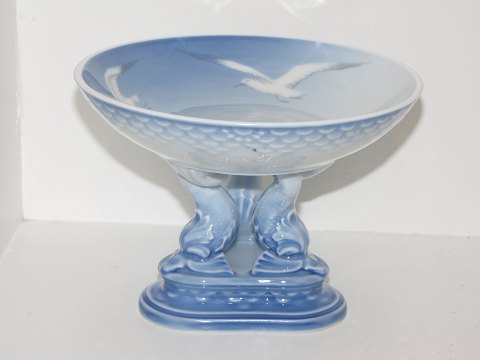 Seagull without gold edge
Candy bowl on feet with dolphins