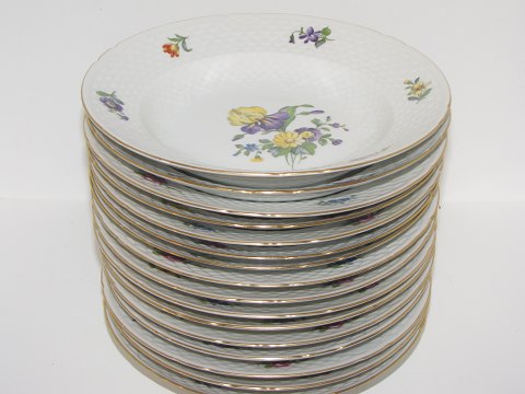 Sachian Flower
Large soup plate 24 cm. #23