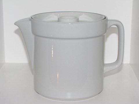 Blue Line
Tea pot