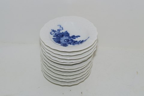 Blue Flower Curved
Small dish