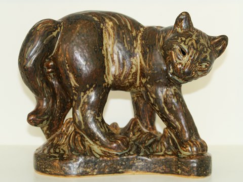 Large Royal Copenhagen stoneware figurine
Lynx on socket