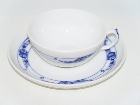 Blue Rose
Tea cup