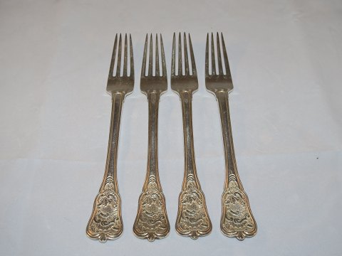 Rosenborg silver
Luncheon fork 18.5 cm.