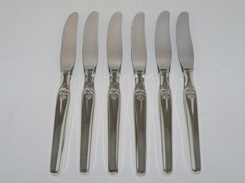 Elisabeth silver from Norway
Luncheon knife 19.7 cm.