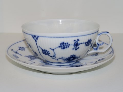 Royal Copenhagen Blue Fluted Plain
Tea cup #86 - thin porcelain