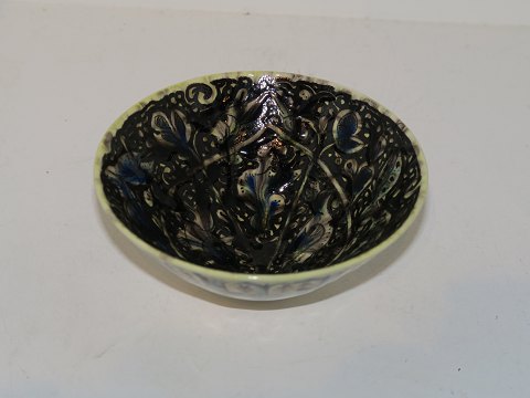 Royal Copenhagen art pottery
Unique bowl from 1956