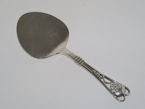 Georg Jensen
Cake spade from 1924