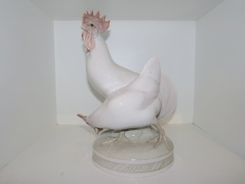 Large and rare Royal Copenhagen figurine
Hen and Cock