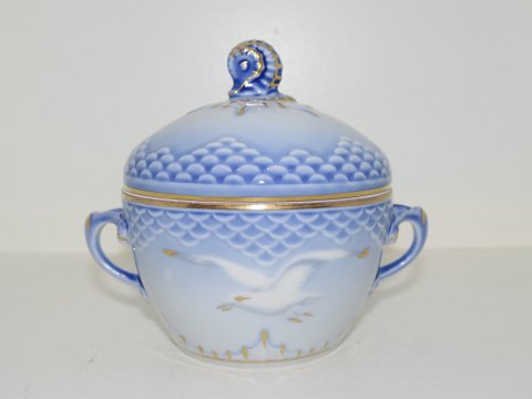 Seagull with gold edge
Small sugar bowl