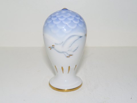 Seagull with gold edge
Pepper shaker
