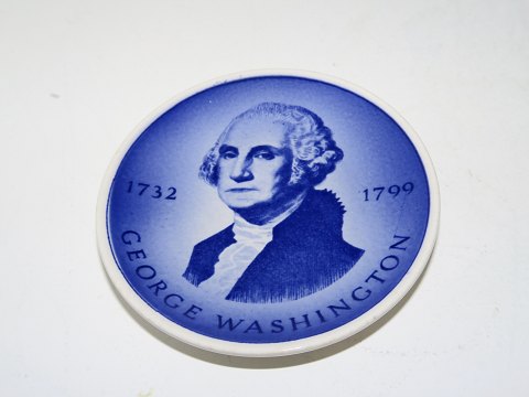 Royal Copenhagen miniature plate
George Washington 1732-1799