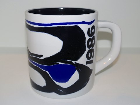 Royal Copenhagen
Large year mug 1986