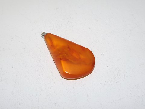 Amber pendant