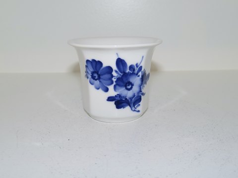 Blue Flower Angular
Small beaker