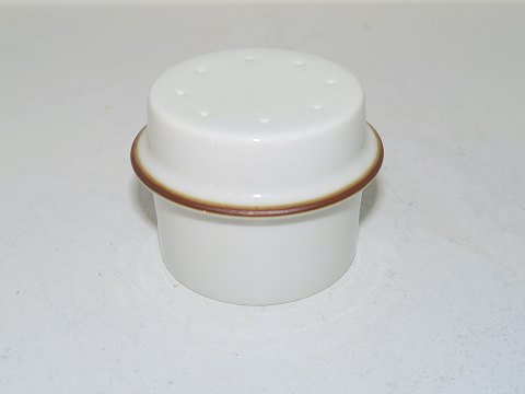 Domino
Salt shaker