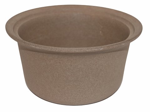 Ildpot
Round bowl 18 cm.