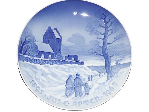 Bing & Grondahl 
Large Christmas plate 1965