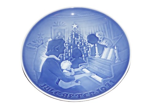 Bing & Grondahl Christmas Plate
1971