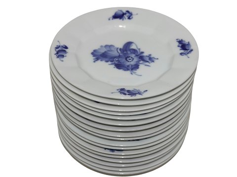 Blue Flower Angular
Side plate 15.5 cm.