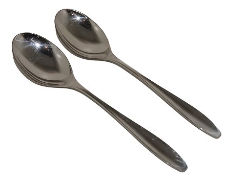 Jeanne
Dessert spoon 18.3 cm.