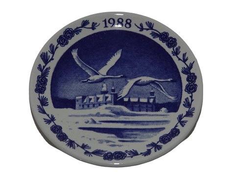 Royal Copenhagen miniature plate from 1988
Kronborg Castle - The home of Hamlet