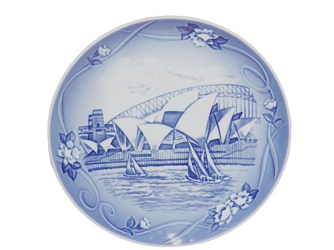 Bing & Grondahl plate from 2000
Places of Enchantment - The Opera House in Sydney