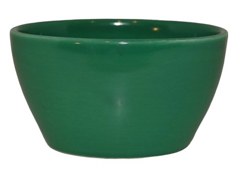 Ursula
Small green bowl